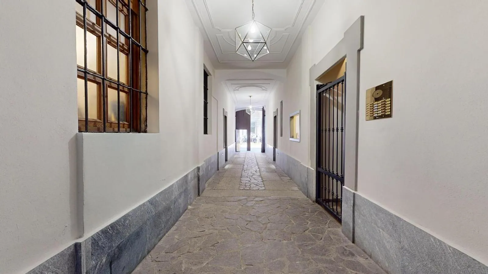 Guest House Duomo Milano Italy
